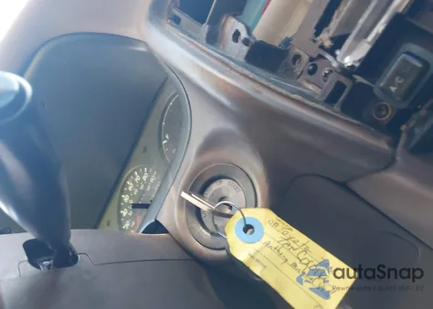 1997 Toyota Corolla Dx z USA, uszkodzony, nr VIN 2T1BB02E0VC193887